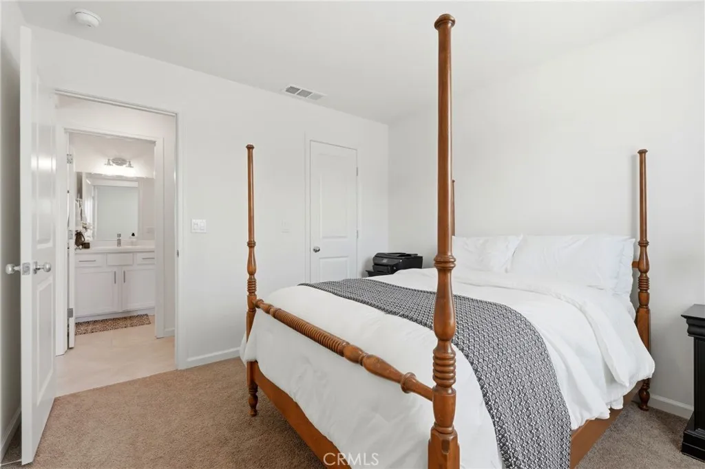 Additional image 79 of 3317 N Clay St, Visalia, CA 93291