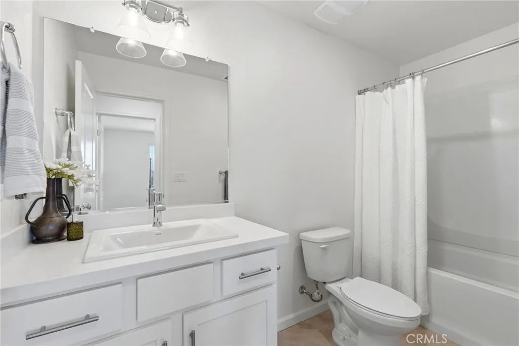 Additional image 80 of 3317 N Clay St, Visalia, CA 93291