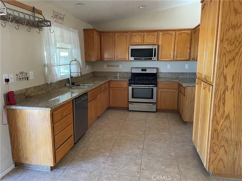 Additional image 17 of 21150 Lone Eagle Rd, Apple Valley, CA 92308