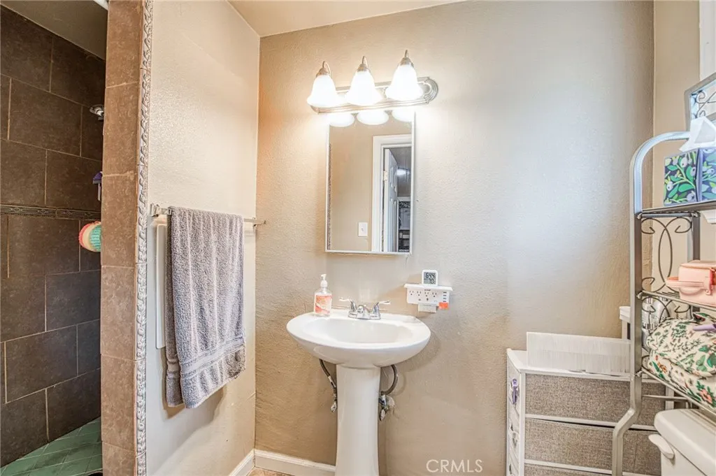 Additional image 93 of 3334 N Harrison Ave, Fresno, CA 93704