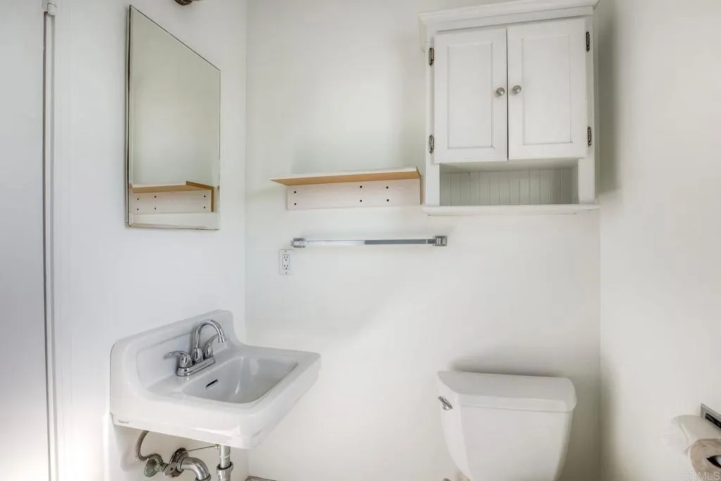 Additional image 36 of 903 Alberta Avenue, Oceanside, CA 92054