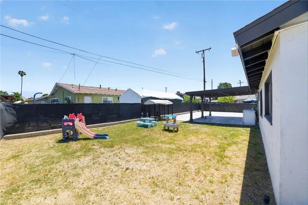 116 Doyle Ave, Redlands, CA 92374