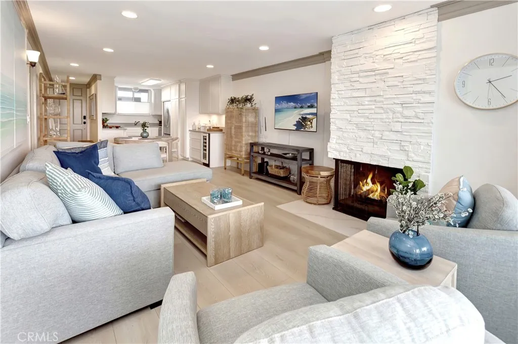 Additional image 4 of 781 Avocado Ave, Corona Del Mar, CA 92625