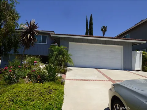 5650 Lake Lindero Drive, Agoura Hills, CA MLS: SR25028416