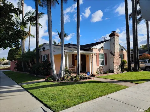 741 W 19th Street, Long Beach, CA 90806 - MLS#: PW25050687