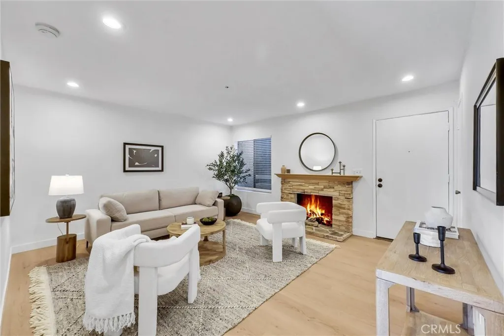 Additional image 38 of 12121 Centralia Street Unit 302, Lakewood, CA 90715