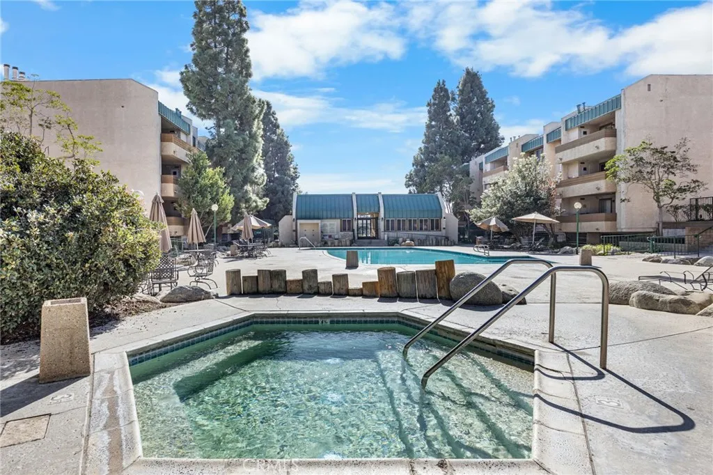 Additional image 36 of 12121 Centralia Street Unit 302, Lakewood, CA 90715