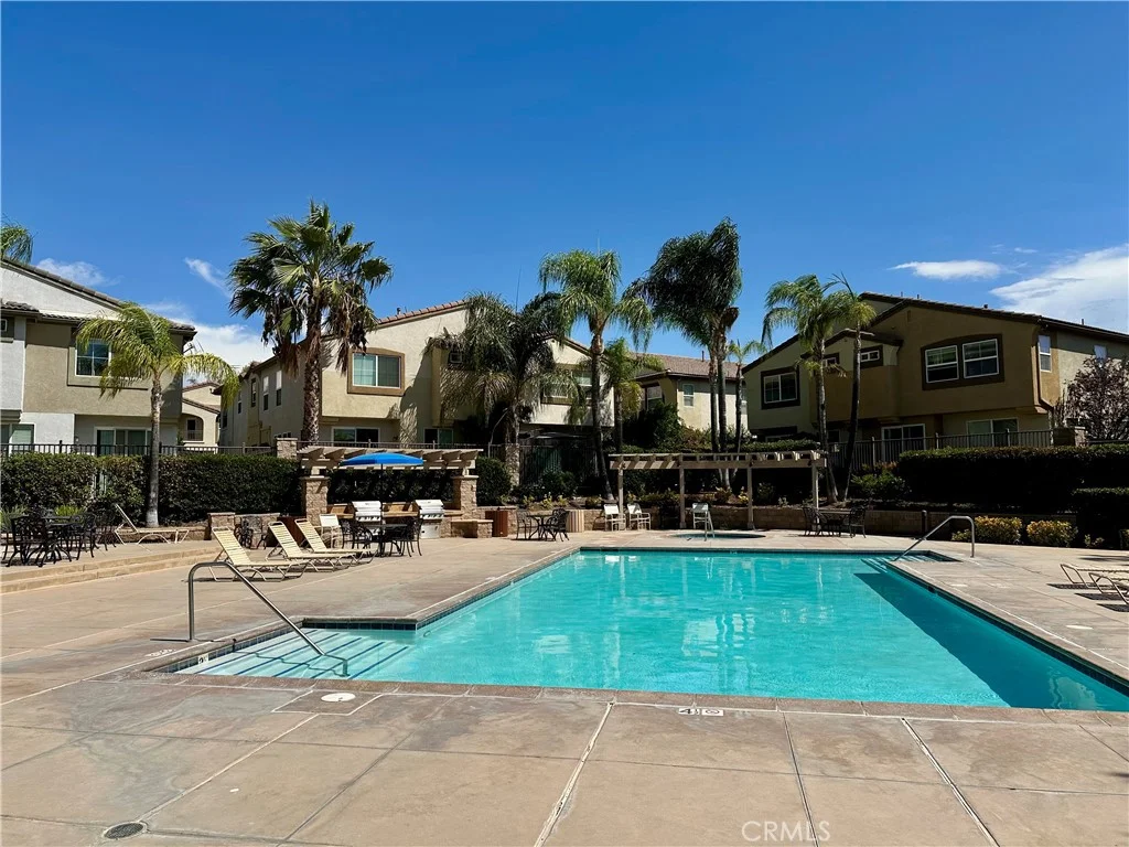 25192 Meadow Walk St Unit 1, Murrieta, CA 92562