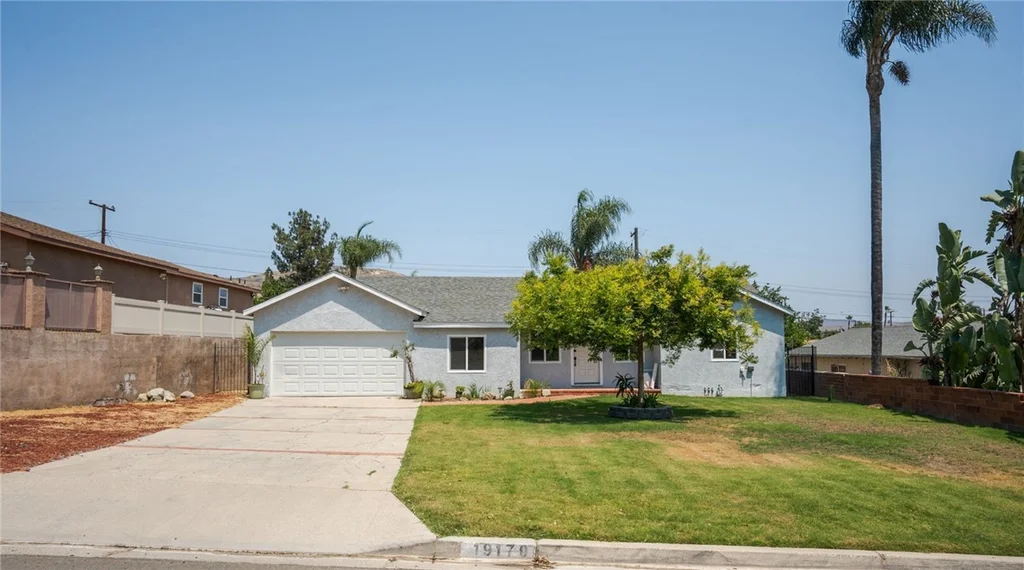 19170 Envoy Ave, Corona, CA 92881