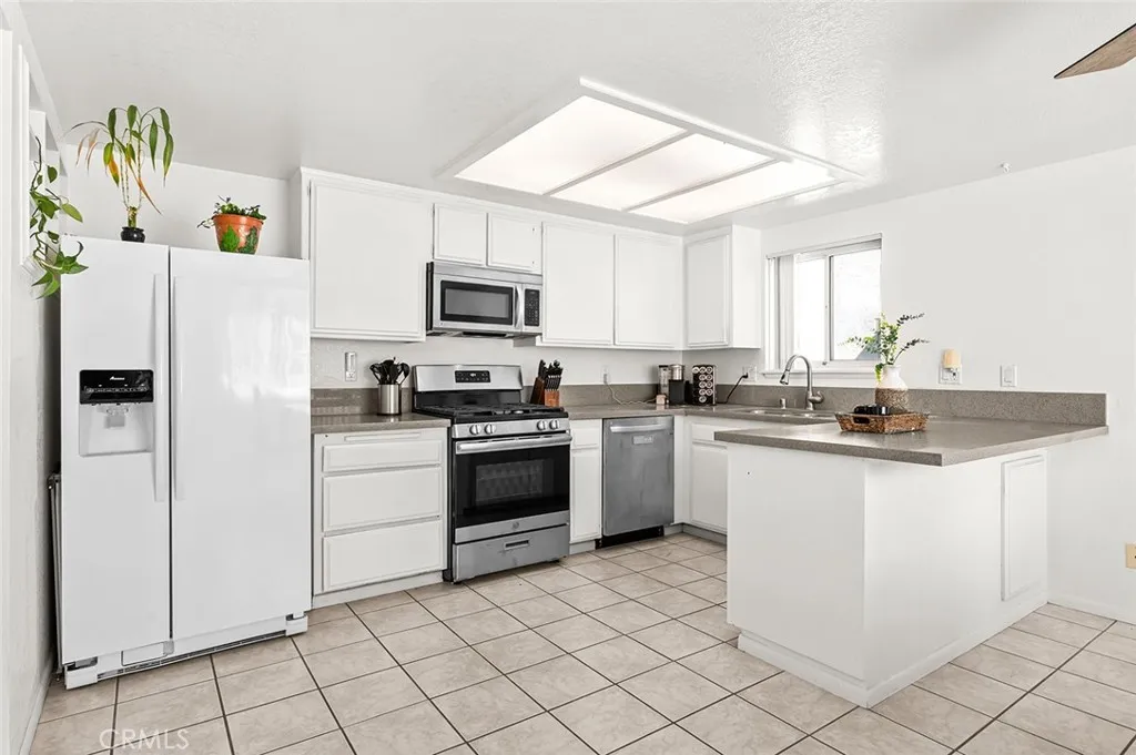 Additional image 52 of 17616 Sutherland Ave, Lake Elsinore, CA 92530