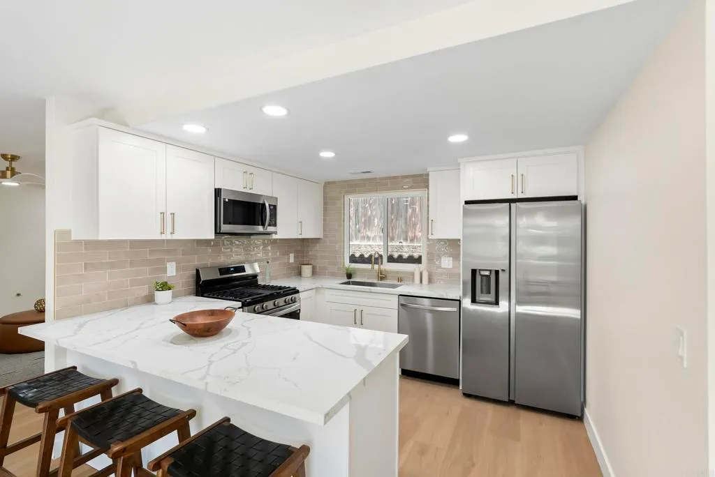 Additional image 12 of 1344 Palomar Place Unit 22, Vista, CA 92084