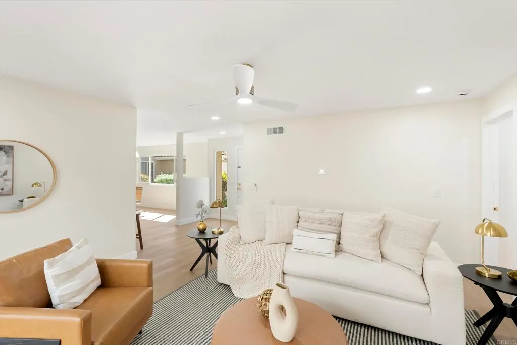 Additional image 10 of 1344 Palomar Place Unit 22, Vista, CA 92084