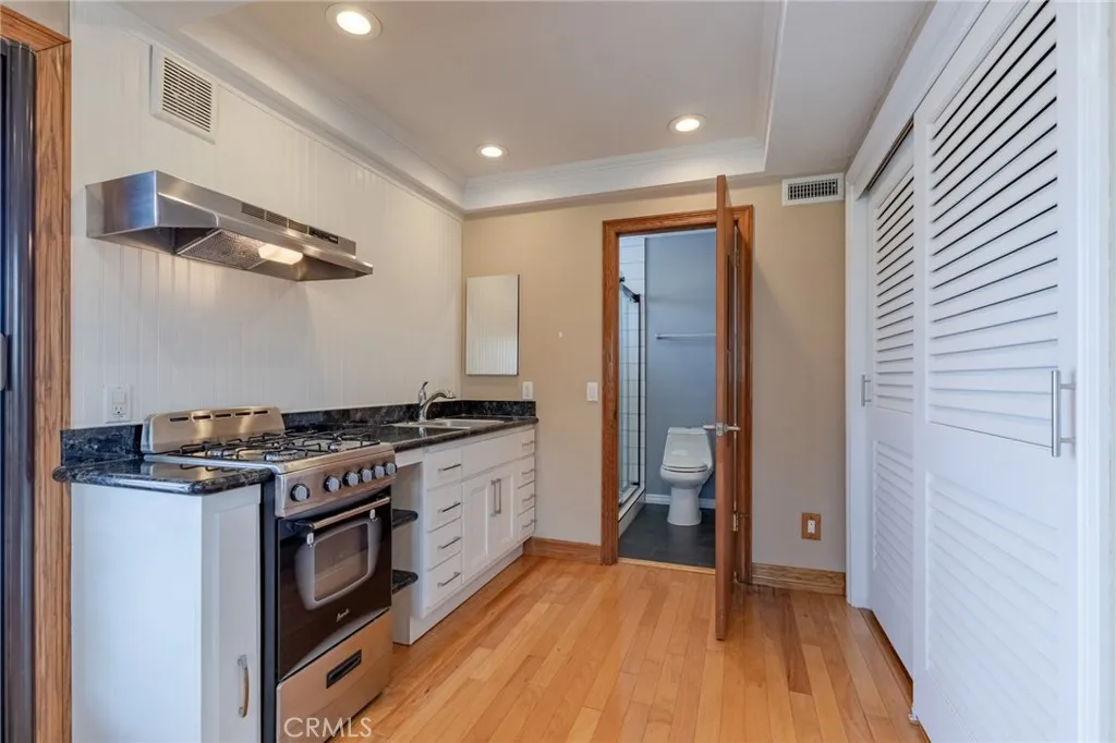Additional image 77 of 6911 Rio Vista Dr, Huntington Beach, CA 92647