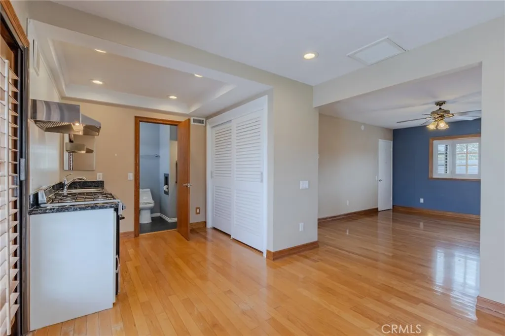 Additional image 76 of 6911 Rio Vista Dr, Huntington Beach, CA 92647