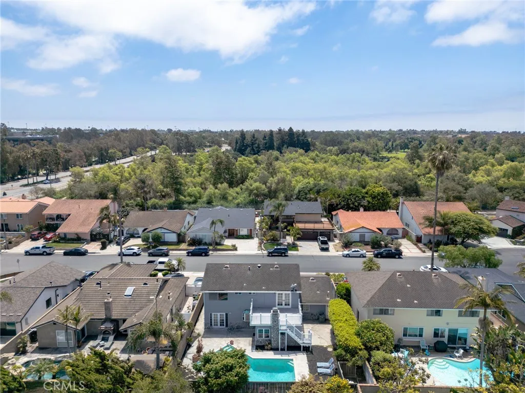 Additional image 62 of 6911 Rio Vista Dr, Huntington Beach, CA 92647