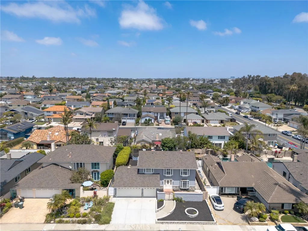 Additional image 58 of 6911 Rio Vista Dr, Huntington Beach, CA 92647