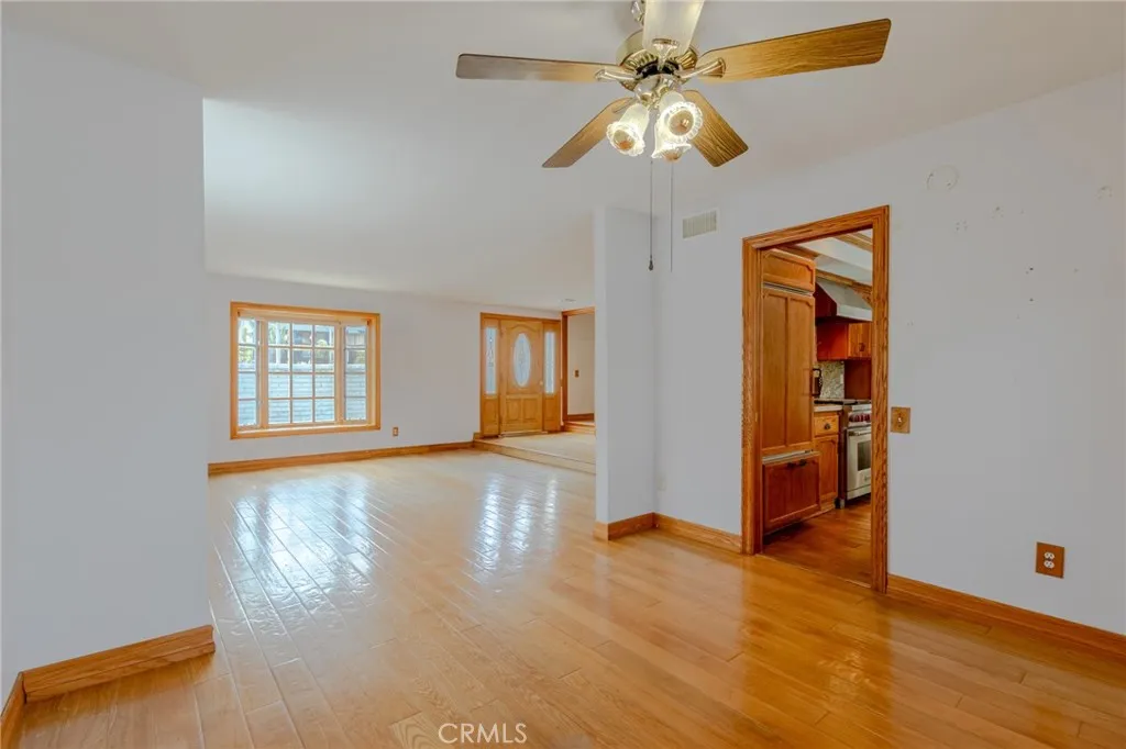 Additional image 98 of 6911 Rio Vista Dr, Huntington Beach, CA 92647