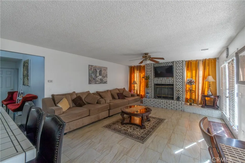 Additional image 45 of 13870 Evergreen Ln, Victorville, CA 92395