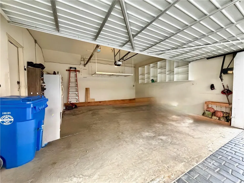 619 N Guadalupe Ave Unit 2, Redondo Beach, CA 90277