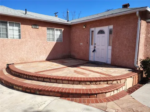 129 E 68th Street, Long Beach, CA 90805 - MLS#: IN25044064