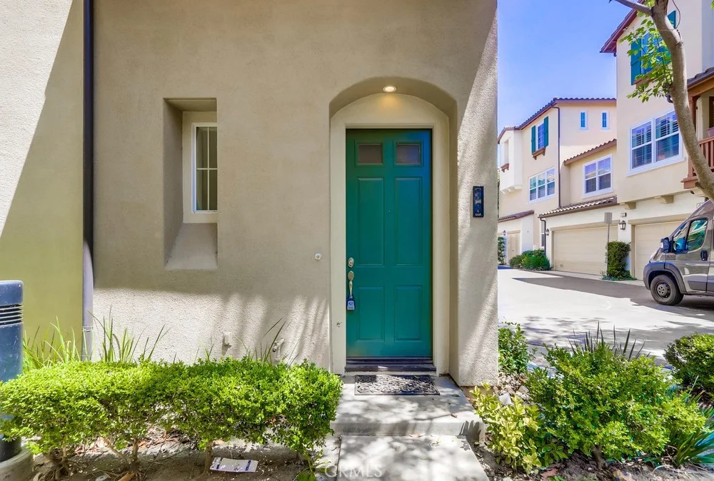 38 Dovetail, Irvine, CA 92603 photo 3