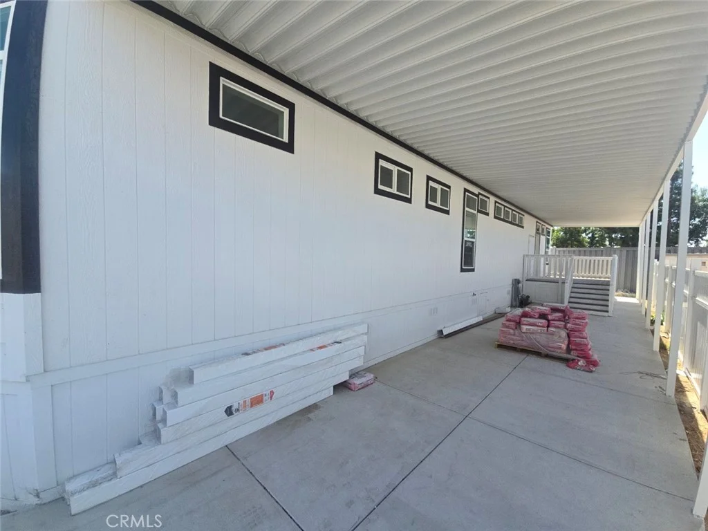 21500 Lassen St Unit 450, Chatsworth, CA 91311