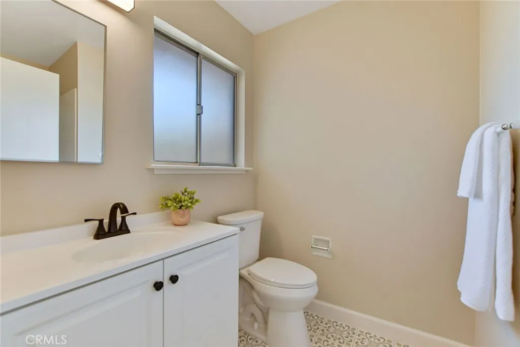 Additional image 146 of 1146 N Soldano Drive, Azusa, CA 91702