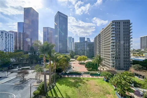 880 W 1st Street Unit 601, Los Angeles, CA MLS: GD25059026