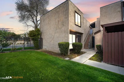 2617 Pinon Spring Circle Unit C, Bakersfield, CA MLS: V1-29934