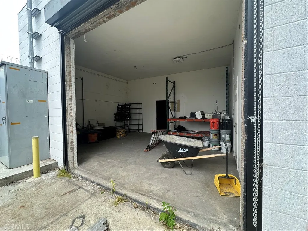 Additional image 3 of 1460 S Bonnie Beach Pl, Commerce, CA 90023