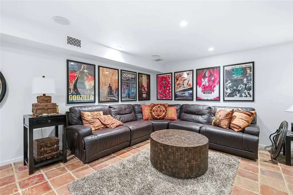 Additional image 63 of 3117 E 1st Street, Long Beach, CA 90803