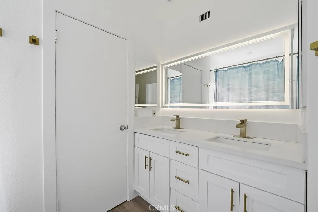Additional image 49 of 44200 Kingtree Ave Unit 16, Lancaster, CA 93534
