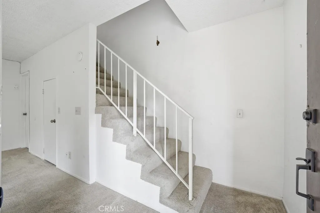 Additional image 4 of 44200 Kingtree Ave Unit 16, Lancaster, CA 93534