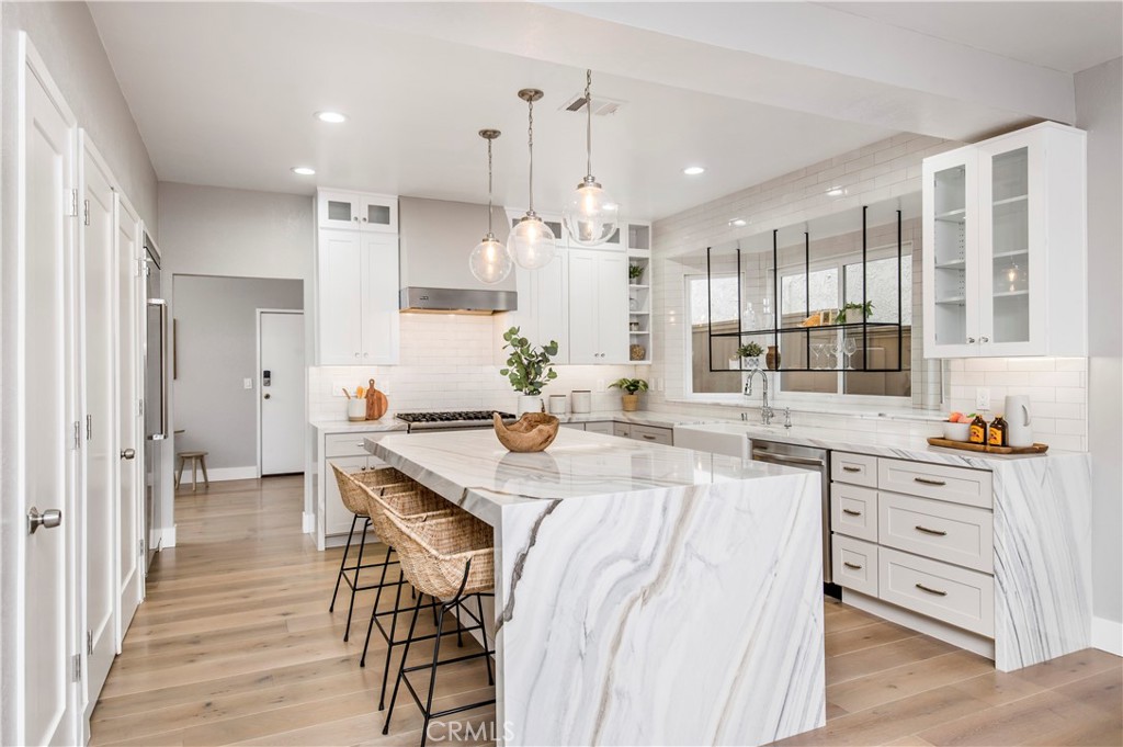 2220 Clark Lane B, Redondo Beach, CA 90278 - MLS#: SB23086757