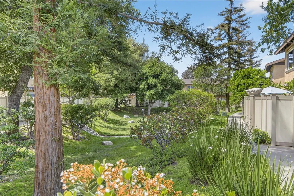 12305 Runnymede Unit 1, North Hollywood, CA 91605