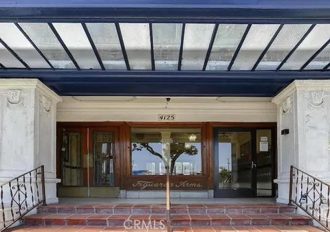 4125 S Figueroa Street Unit 101, Los Angeles, CA MLS: DW24226757