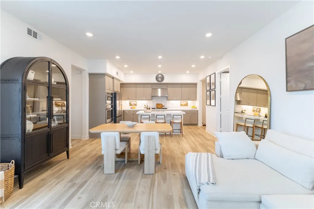 Additional image 23 of 147 Sash, Irvine, CA 92618