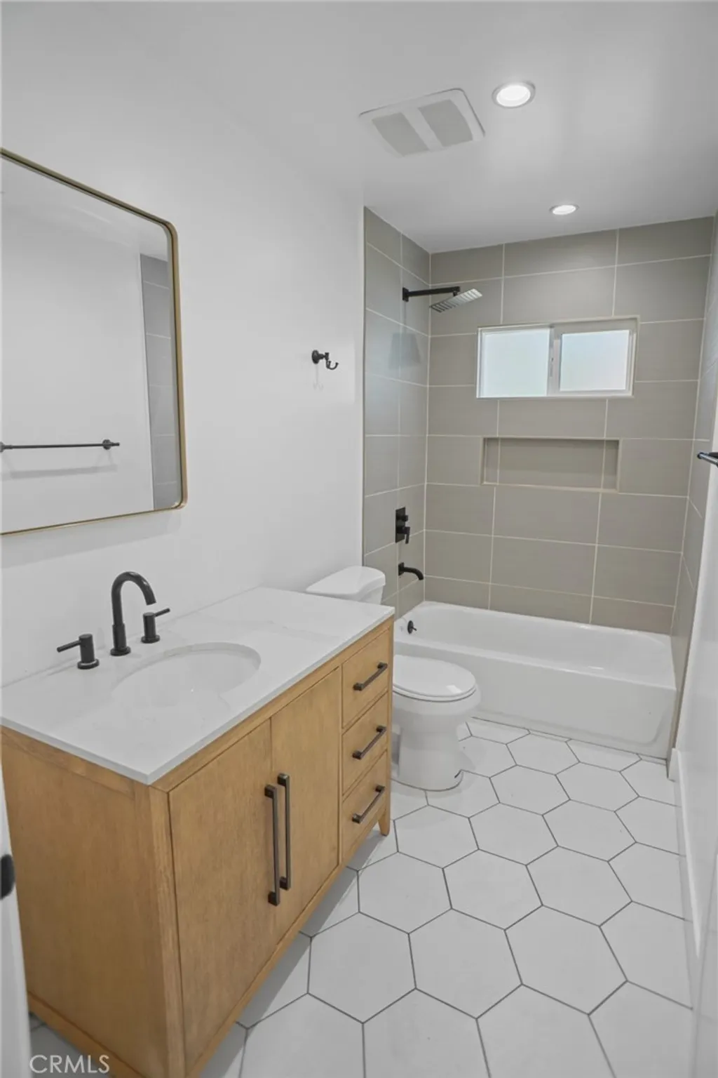 Additional image 19 of 3123 Hyde Park Boulevard, Los Angeles, CA 90043