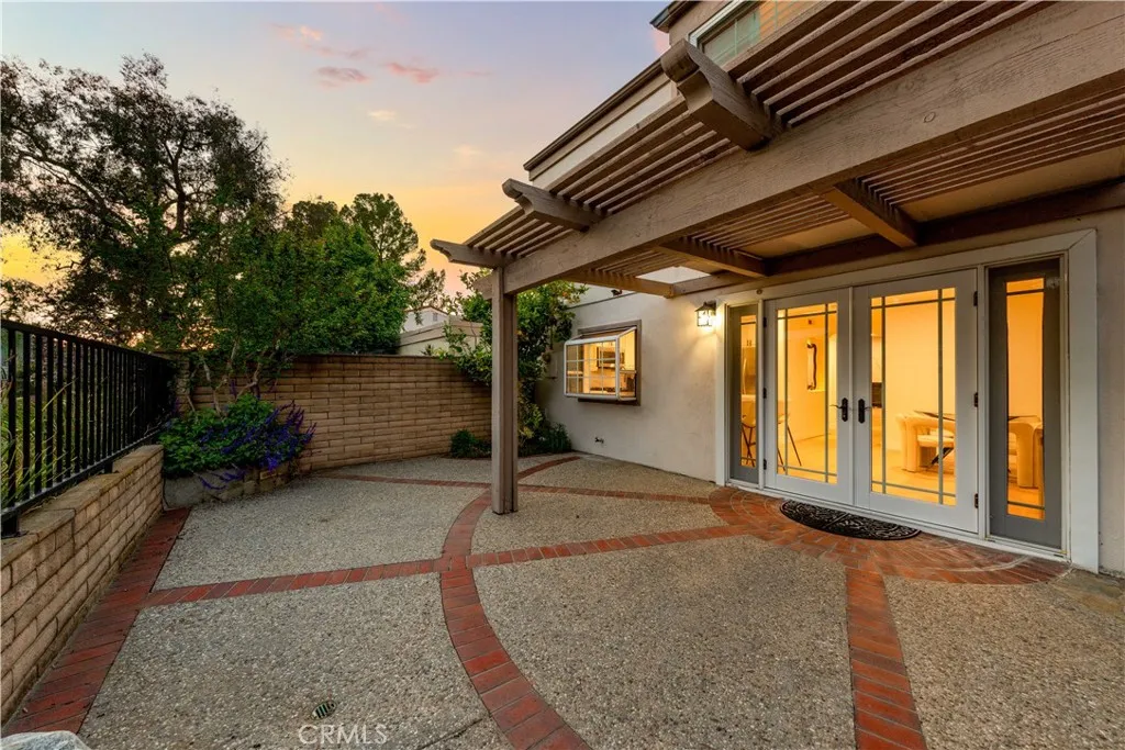 Additional image 47 of 54 Willow Tree Ln, Irvine, CA 92612