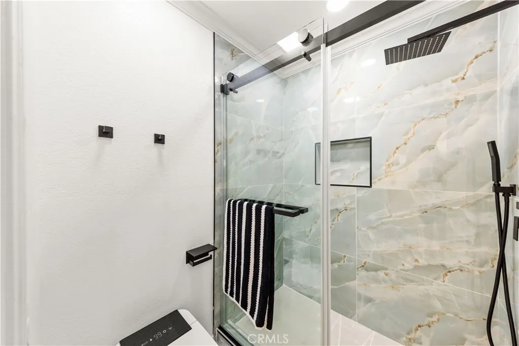 Additional image 31 of 54 Willow Tree Ln, Irvine, CA 92612