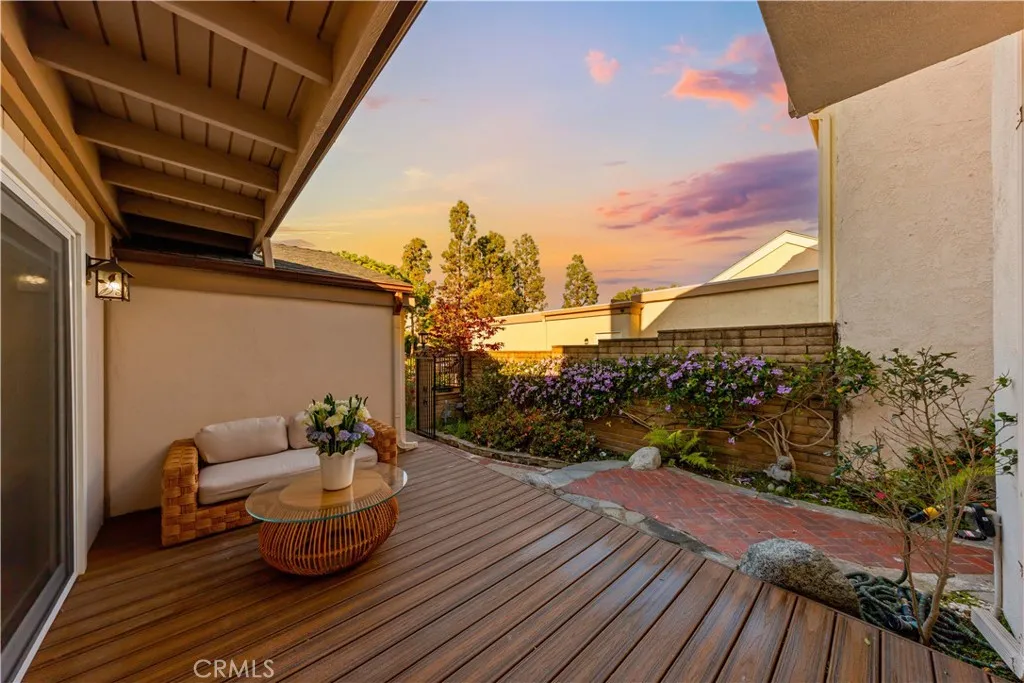 Additional image 117 of 54 Willow Tree Ln, Irvine, CA 92612