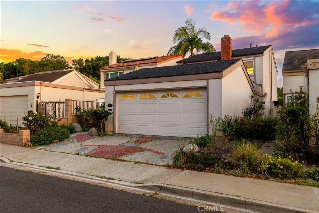 Additional image 3 of 54 Willow Tree Ln, Irvine, CA 92612