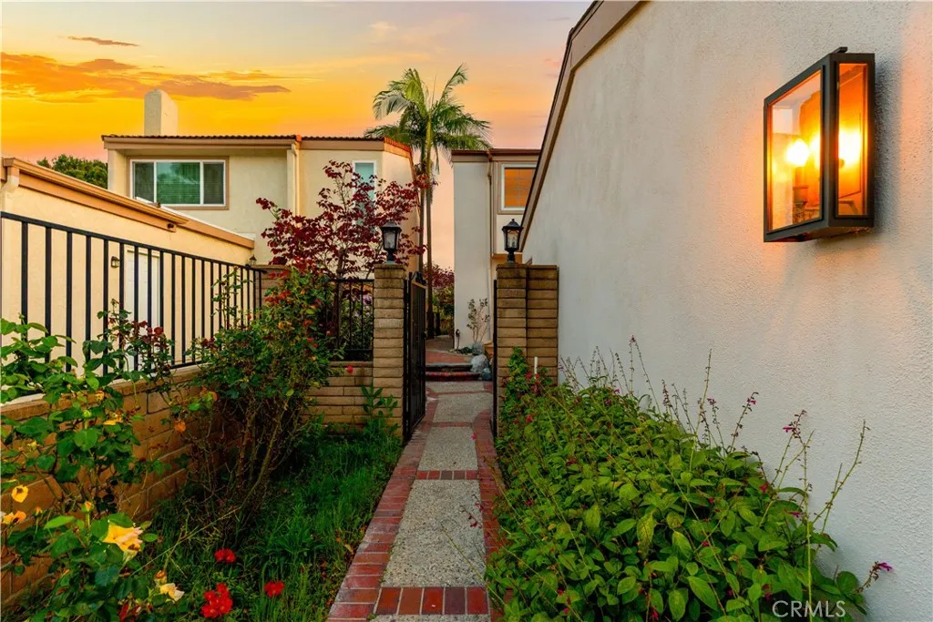 Additional image 73 of 54 Willow Tree Ln, Irvine, CA 92612