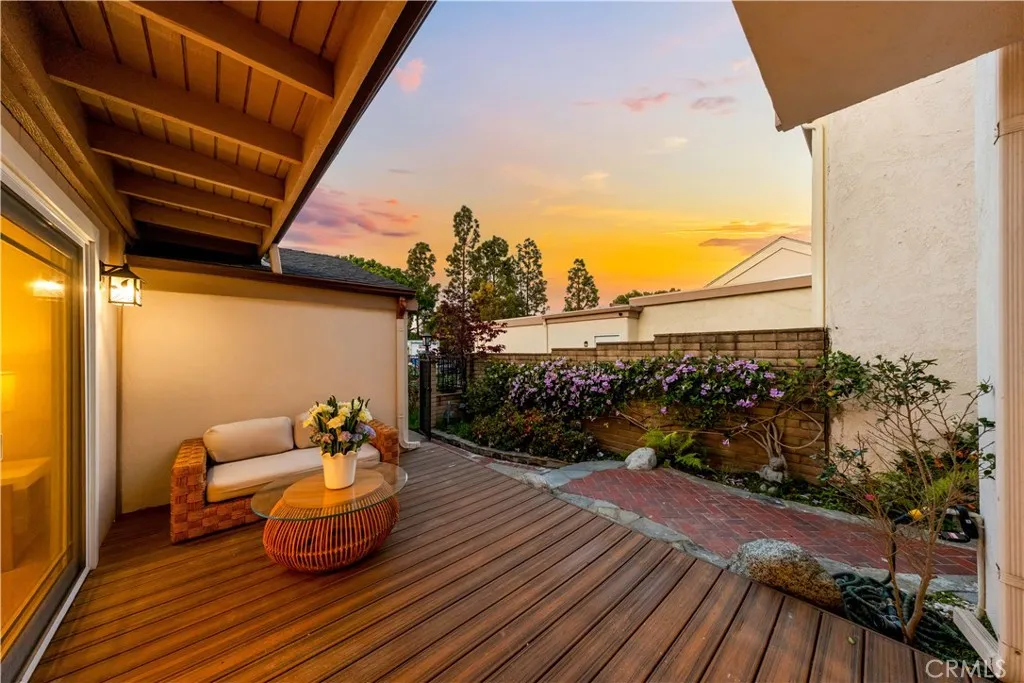 Additional image 43 of 54 Willow Tree Ln, Irvine, CA 92612