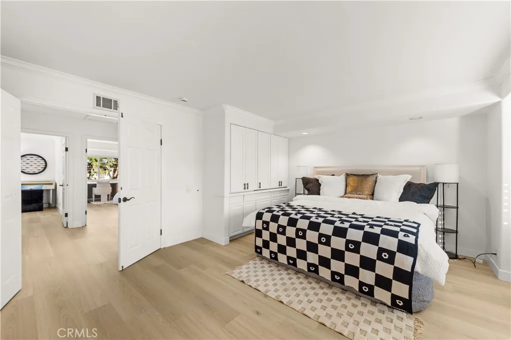 Additional image 97 of 54 Willow Tree Ln, Irvine, CA 92612