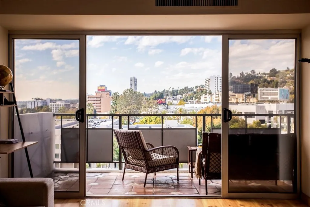 1155 N La Cienega Boulevard Unit 1104, West Hollywood, CA 90069
