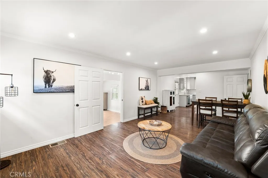 Additional image 10 of 2335 Carfax Ave, Long Beach, CA 90815