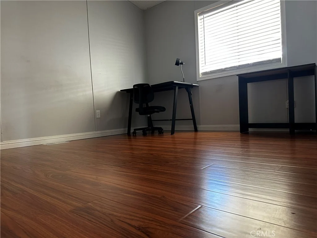20843 Waalew, Apple Valley, CA 92307