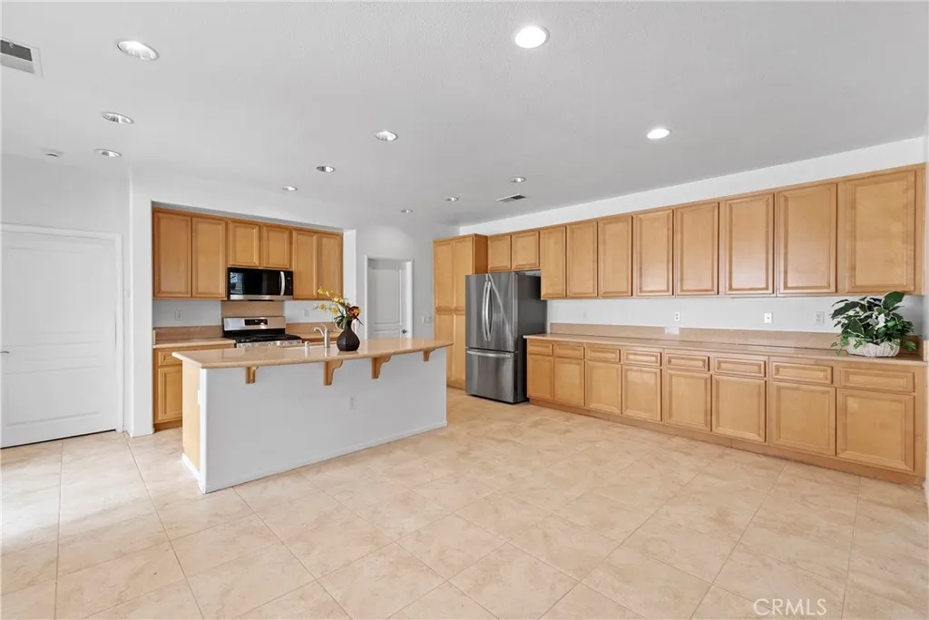 Additional image 46 of 1568 Four Seasons Cir, Beaumont, CA 92223