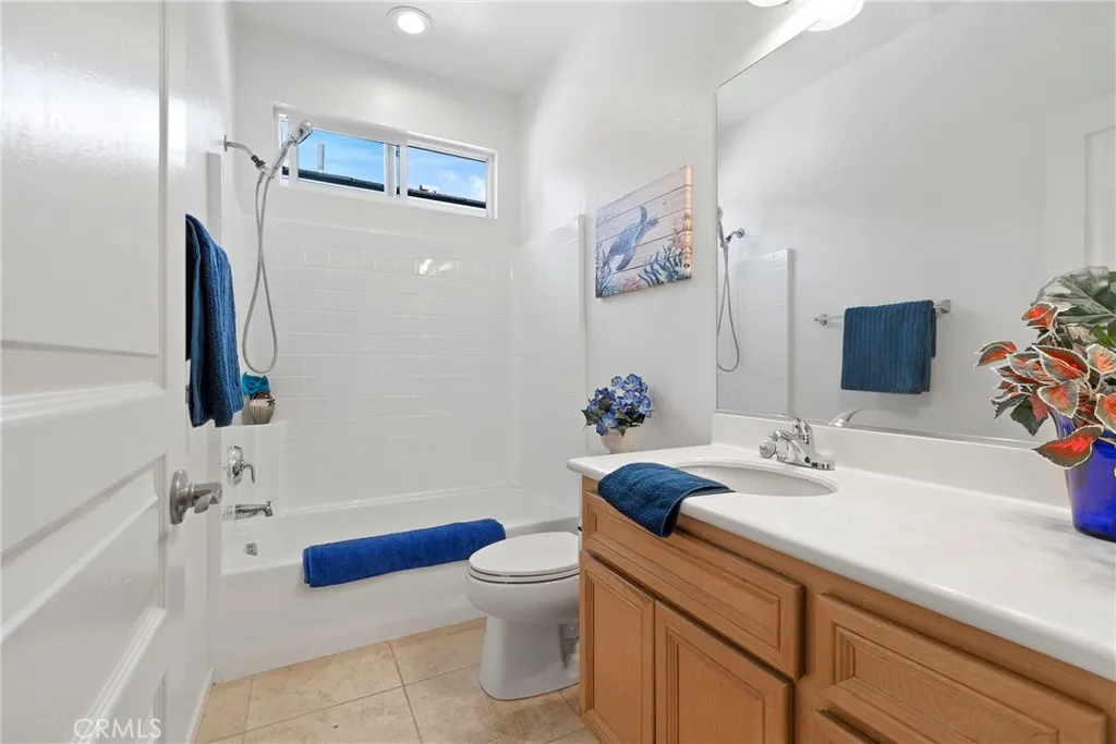 Additional image 23 of 1568 Four Seasons Cir, Beaumont, CA 92223